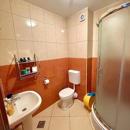 Luka * Stanici